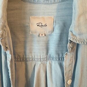 Rails Chambray Button-Up Shirt